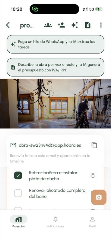 Captura de Hobra mostrando el detalle de un proyecto de reforma organizado por fases